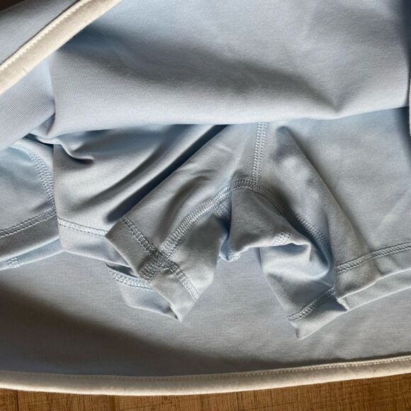 Old Navy size xl 14-16 high waisted dynamic fleece skirt skort light blue white - Picture 5 of 6